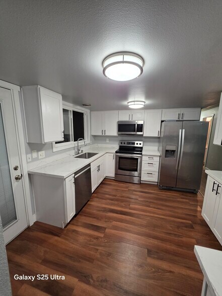 Building Photo - 403 CONTRA COSTA AVE