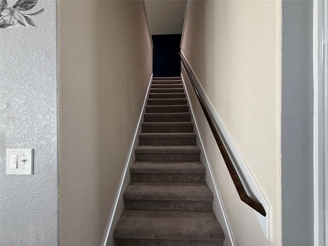 Building Photo - 15218 Loys Coves Ct