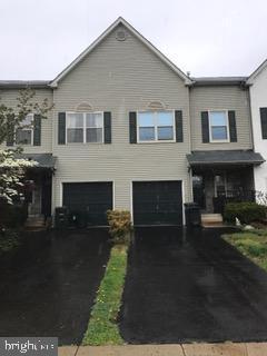 Building Photo - 732 Willopenn Dr