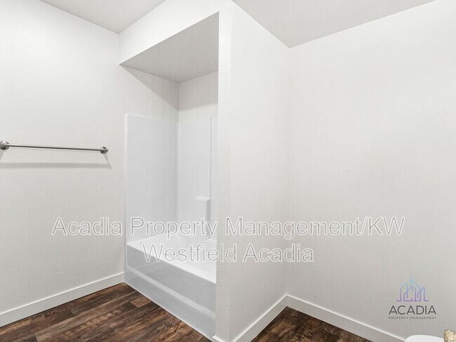 Building Photo - 533 S 850 E