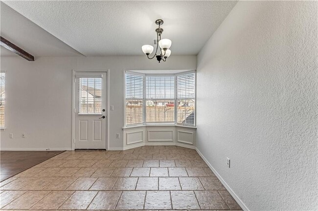 Building Photo - 804 Tyler St