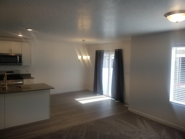 Building Photo - 3555 W Barley Bend