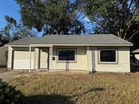 Building Photo - 3715 Yellowstone Blvd