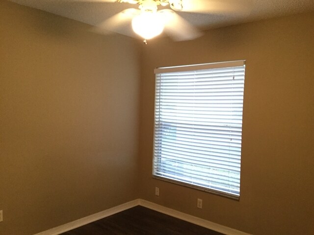 Building Photo - 15920 Lake Orienta Ct