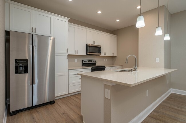 Building Photo - 1029 Oak Hammock