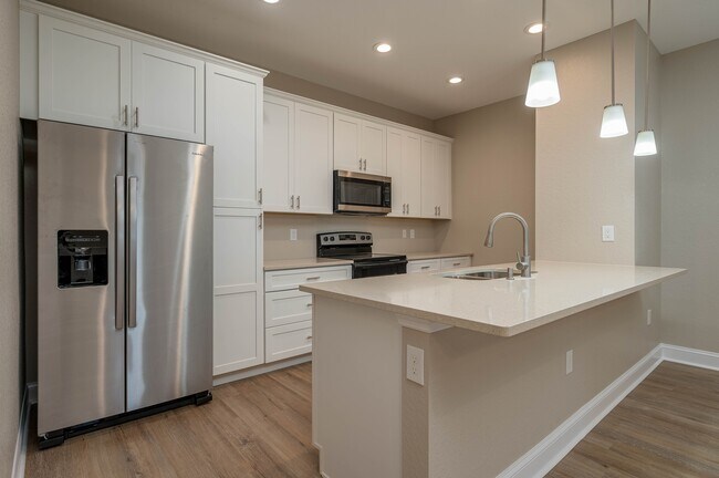 Building Photo - 1091 Oak Hammock