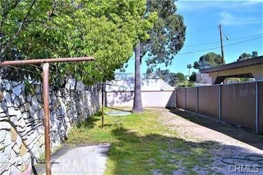 Building Photo - 26110 Cayuga Ave