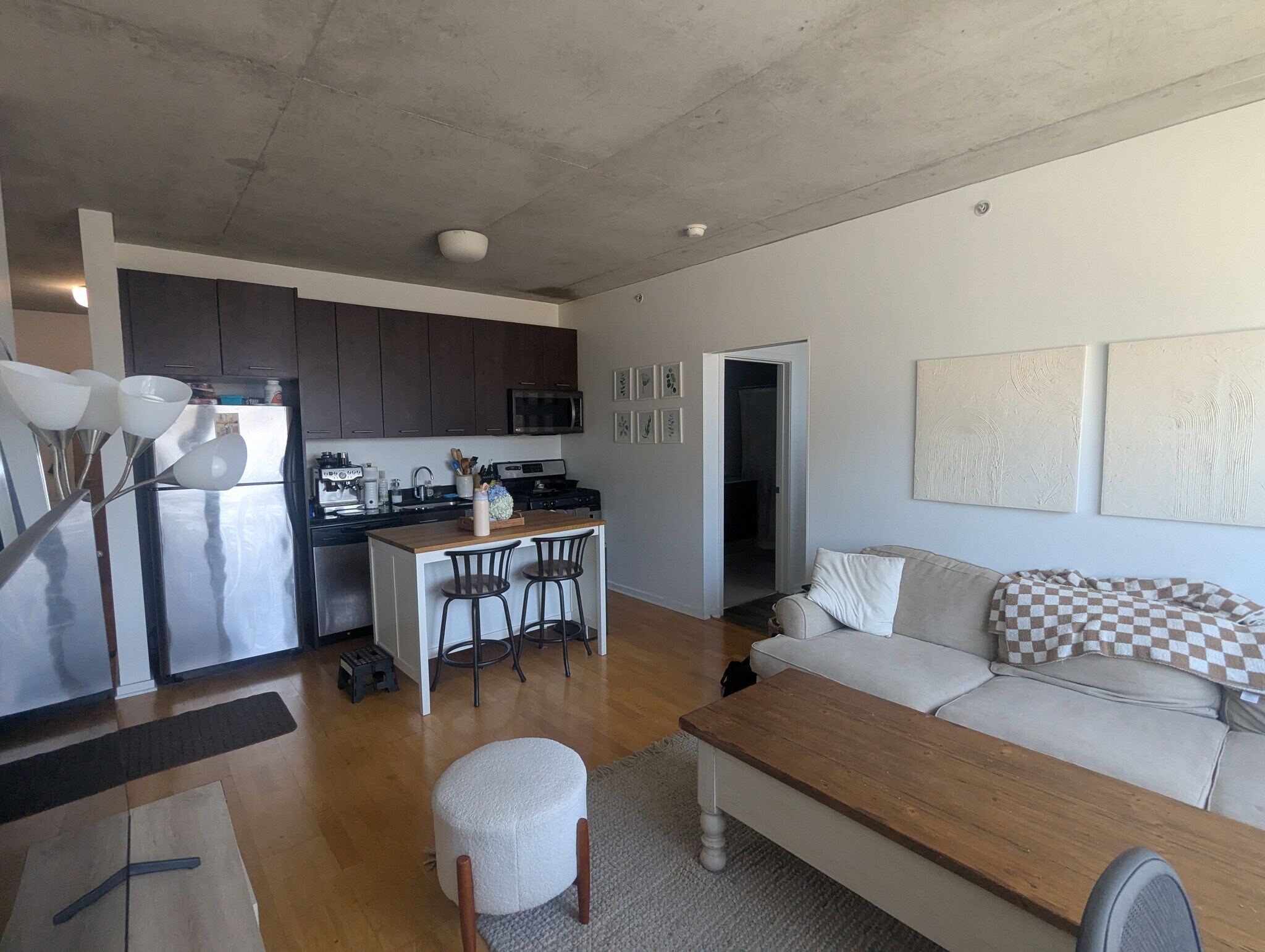 Building Photo - 659 W Randolph St