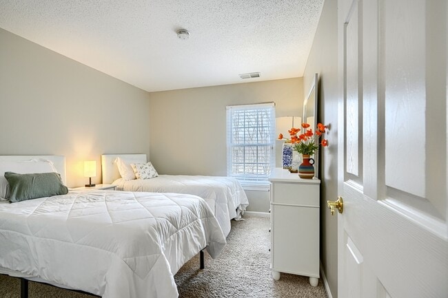 Building Photo - 4820 Dorsey Hall Dr