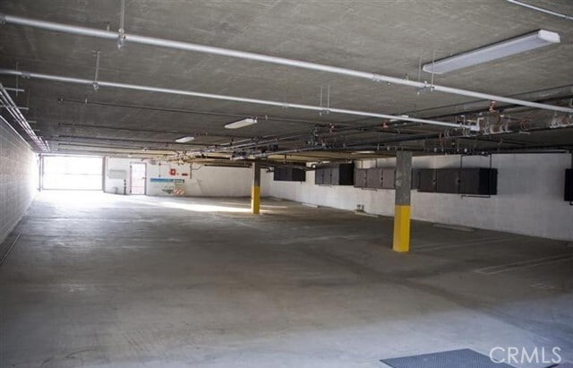 Building Photo - 5234 Vantage Ave