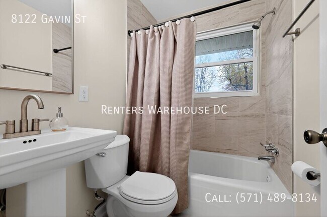 Building Photo - 8122 Gavin St