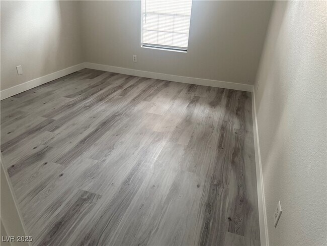 Building Photo - 2966 Juniper Hills Blvd