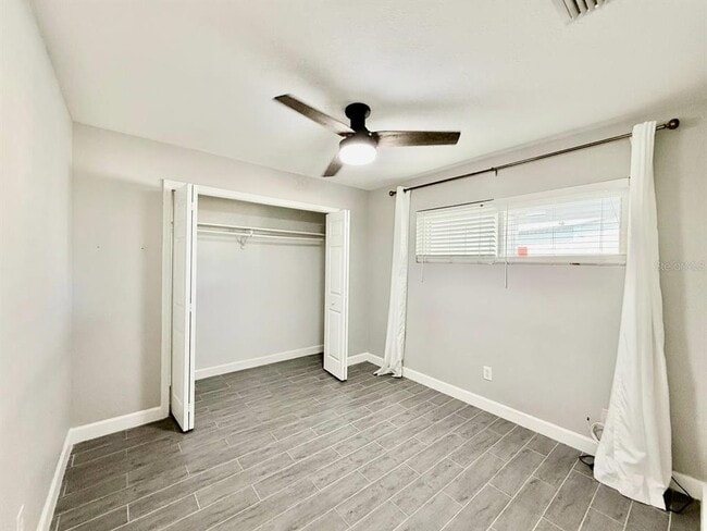 Building Photo - 1904 W Cypress St