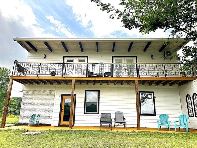 Building Photo - Fully Furnished Humble Water Front Property