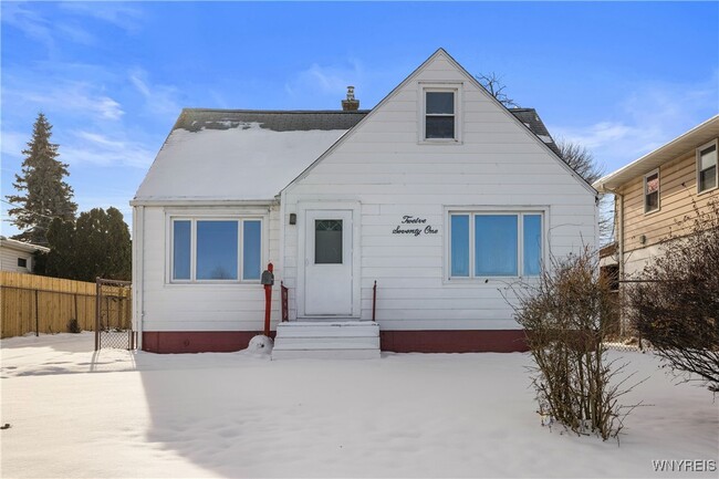 Building Photo - 1271 Cleveland Dr