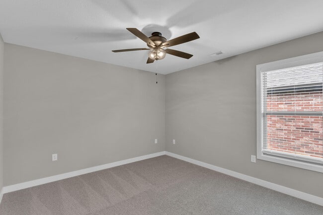 Building Photo - 1808 Wes Milligan Ln