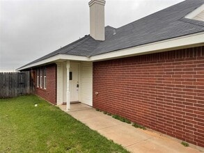 Building Photo - 2451 Patriot Commons Rd