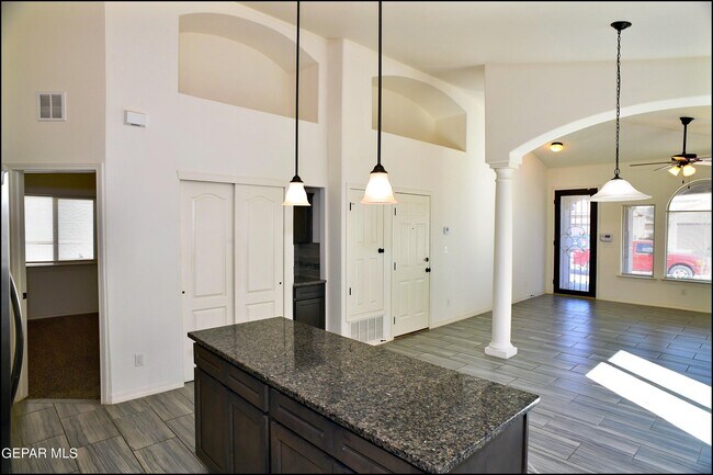 Building Photo - 781 Croxdale St