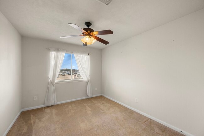 Building Photo - 10506 Linsley Lane