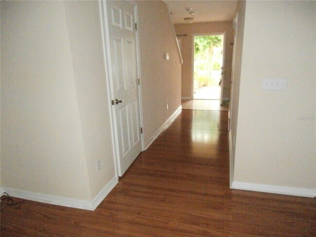 Building Photo - 255 Sterling Springs Ln