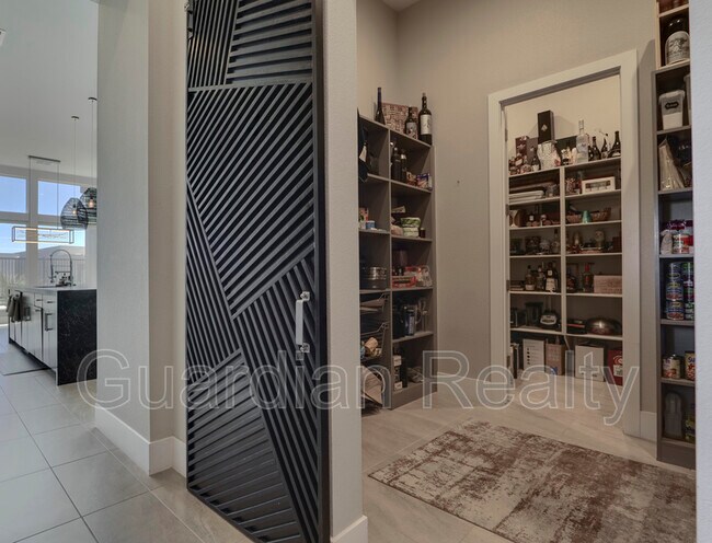 Building Photo - 10941 Earth Hues Ct