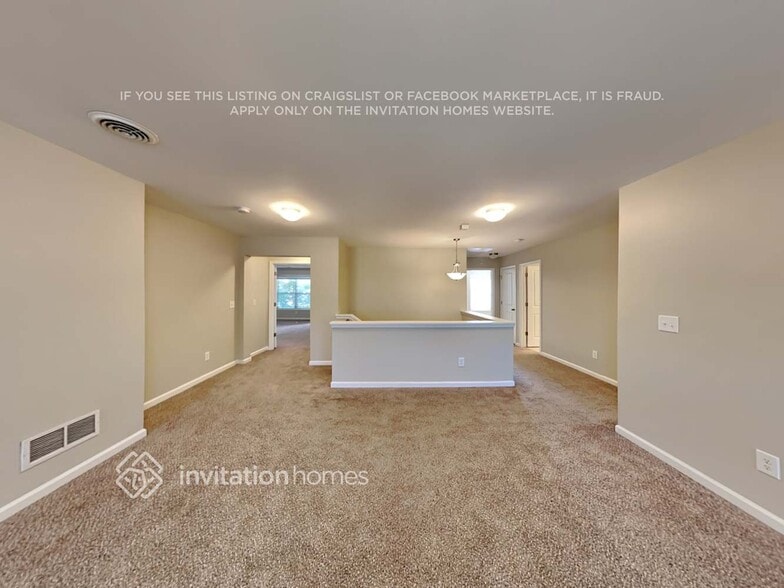 Building Photo - 3574 Fallen Oak Ln