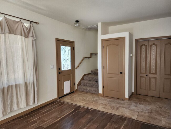 Building Photo - 2185 Quail Valley Ln