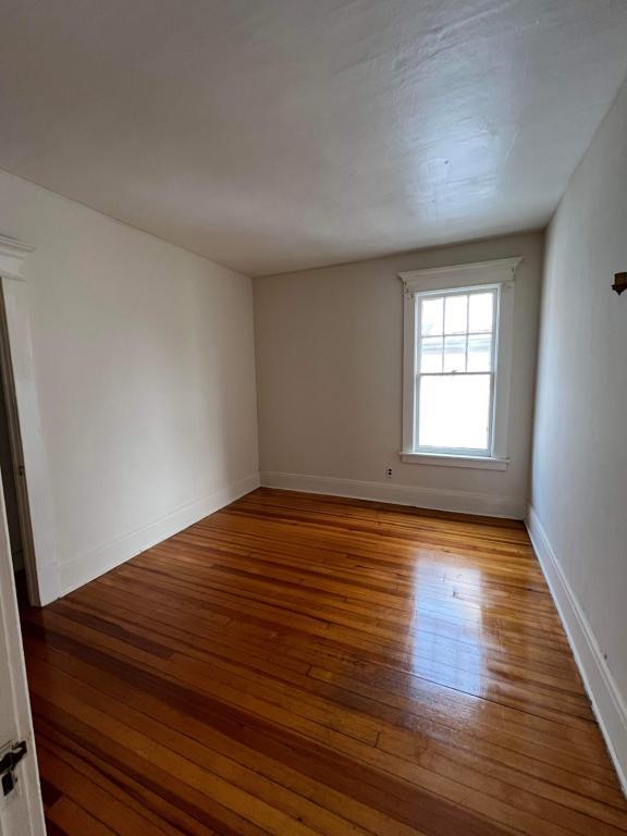 Building Photo - 13-15 Springate