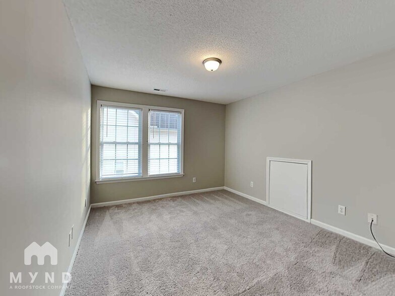 Building Photo - 3701 Cold Harbour Dr