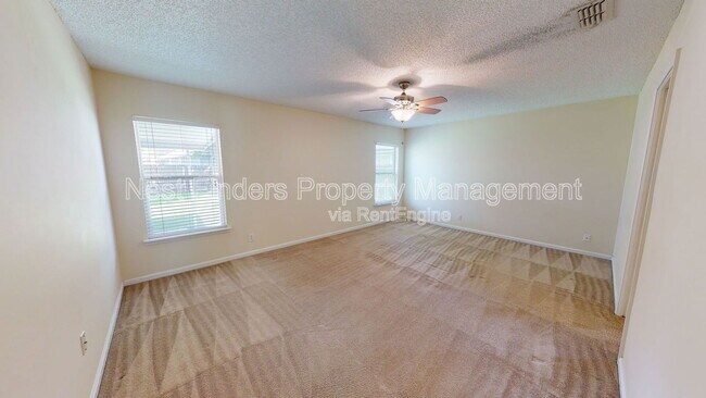 Building Photo - 1826 Blue Ridge Dr