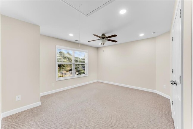 Building Photo - 655 Grand Reserve Dr