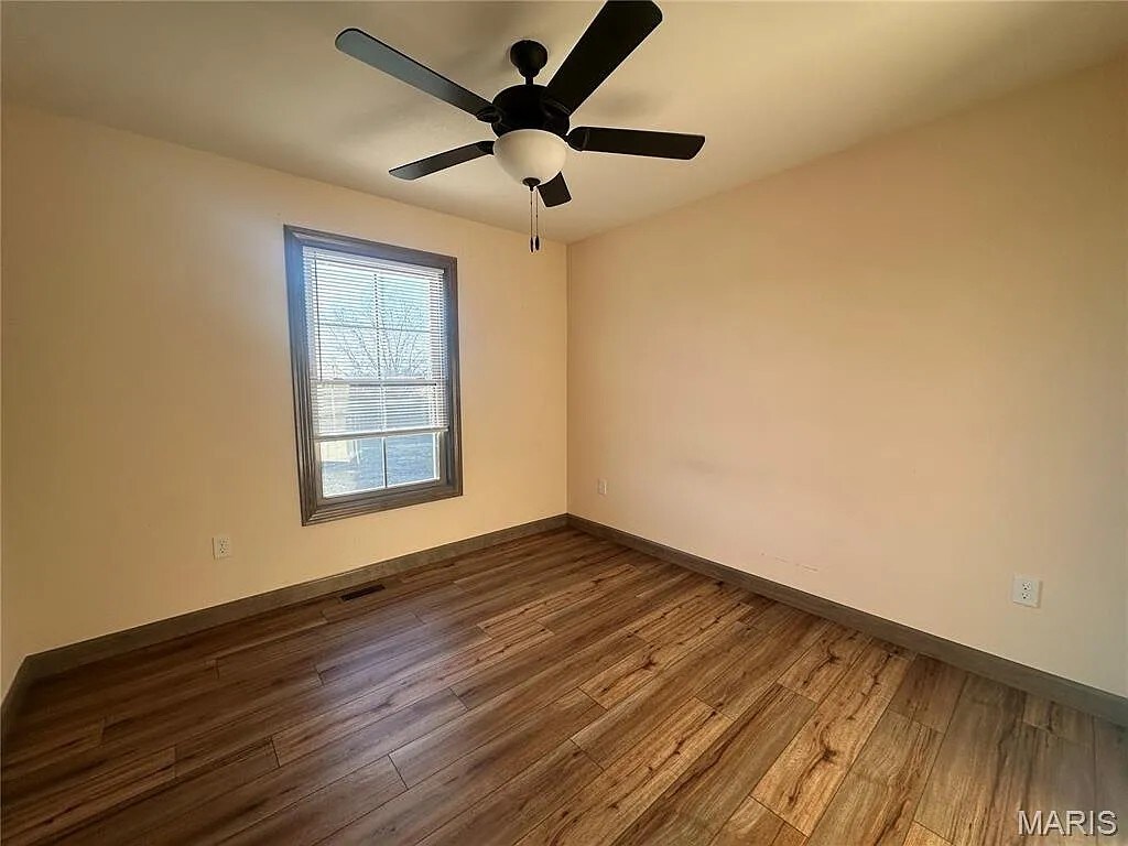 Building Photo - 3609 Justine Dr