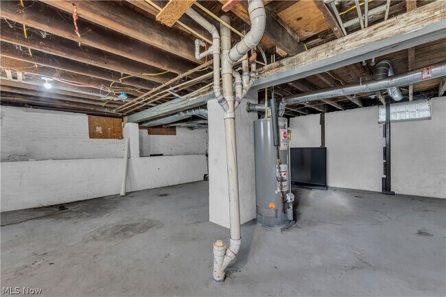 Building Photo - 7024 Clark Ave