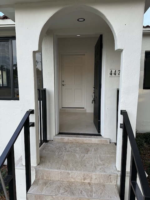 Building Photo - 4471 SW 1st St