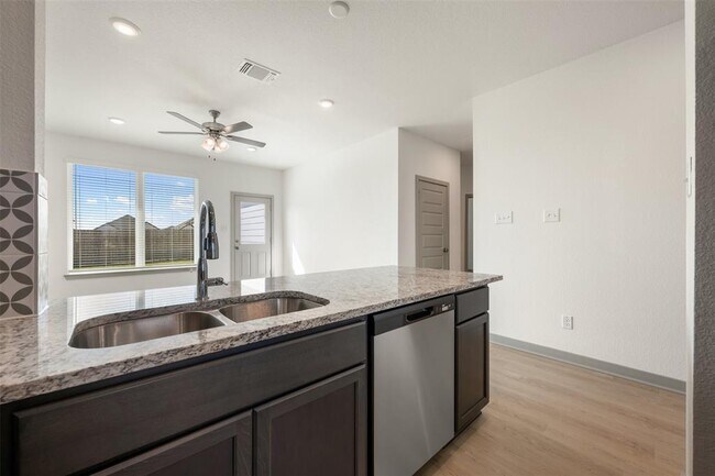 Building Photo - 270 Boatright Blvd