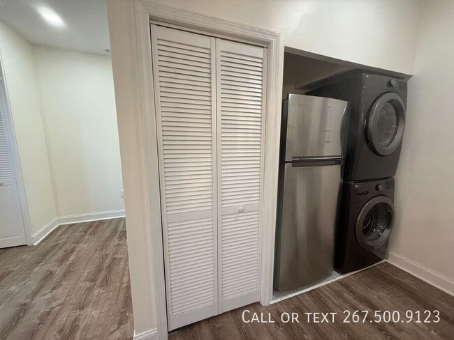 Building Photo - 301 South St