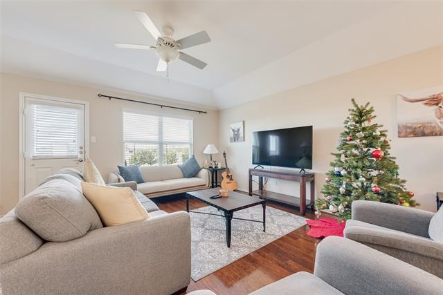 Building Photo - 2411 Costley Ct