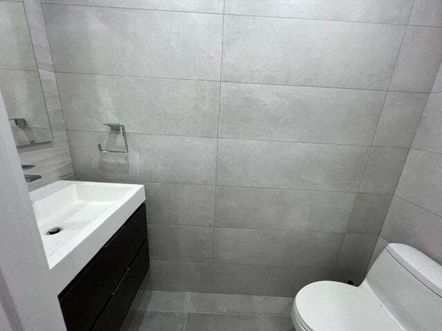 Building Photo - 244 Water St