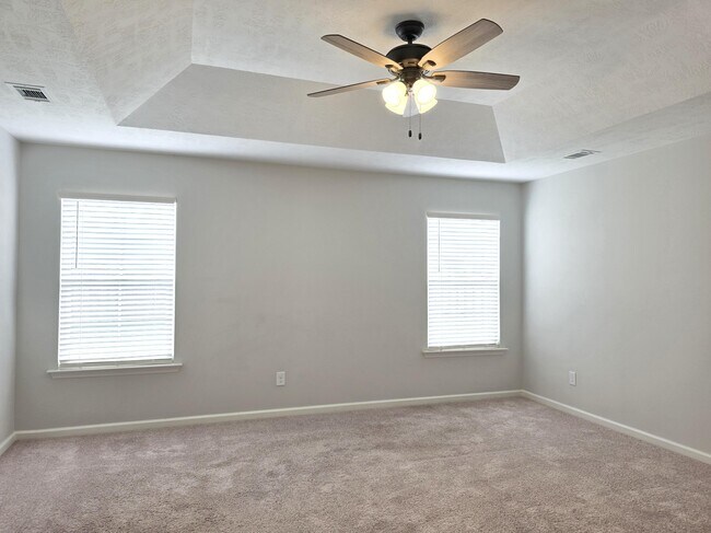 Building Photo - 1298 Elbron Dr