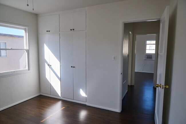 Building Photo - 5707 Clemson St