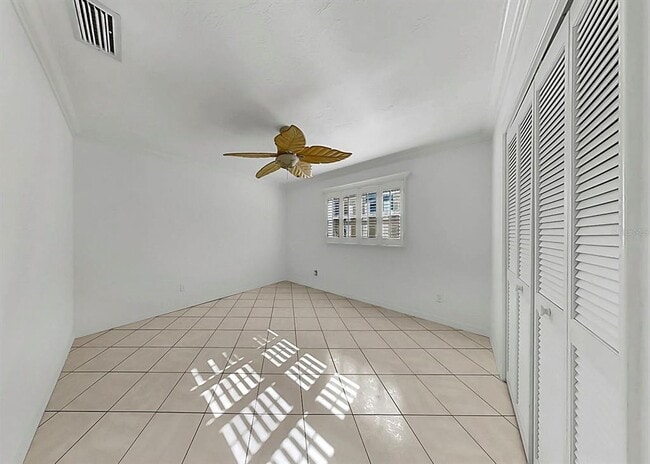 Building Photo - 6344 Cottonwood Ln