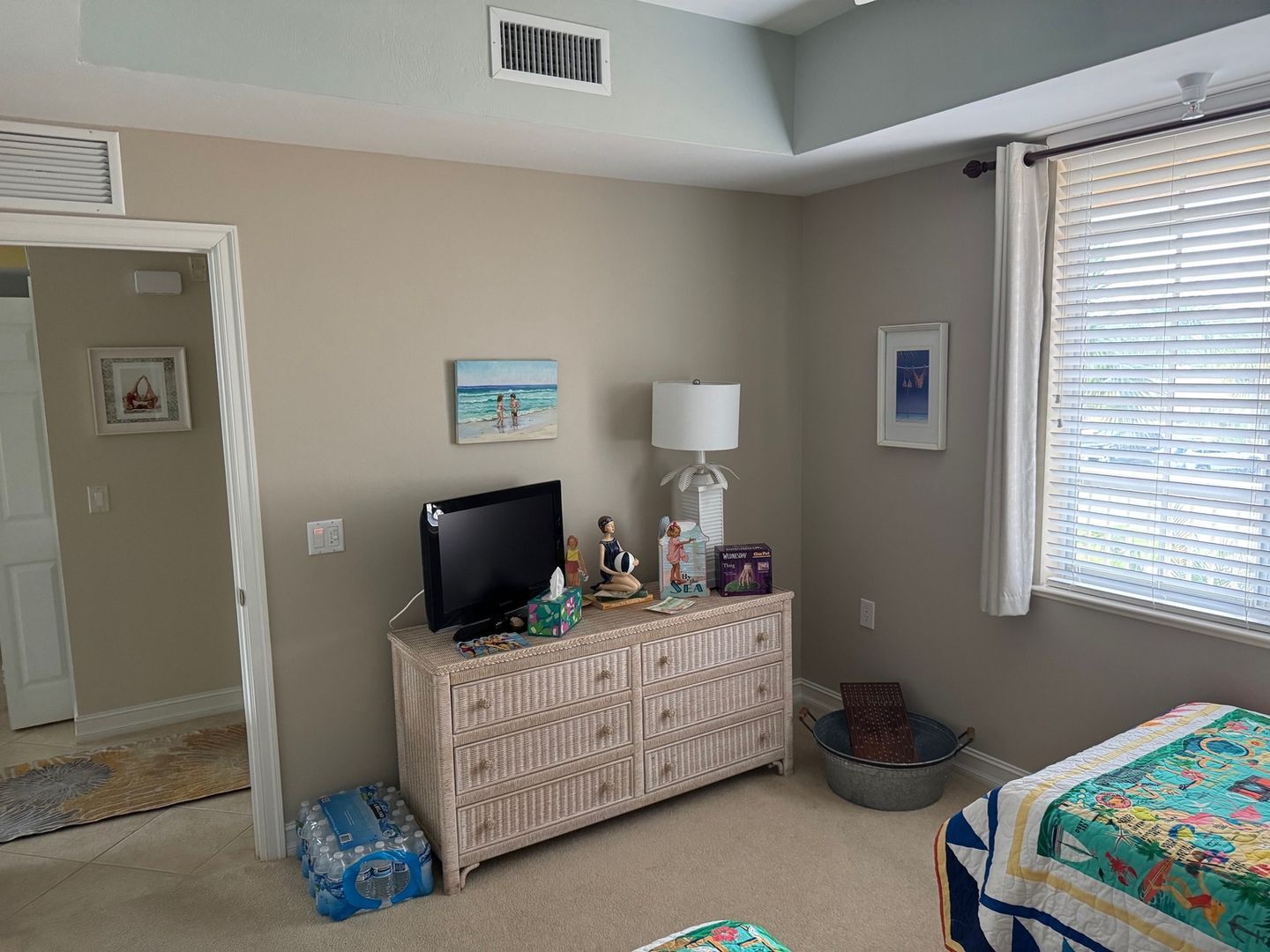 Building Photo - 10550 Amiata Way