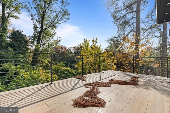 Building Photo - 4246 15th St N