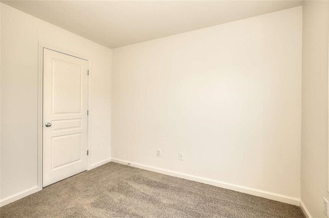 Building Photo - 2658 Avanti Way