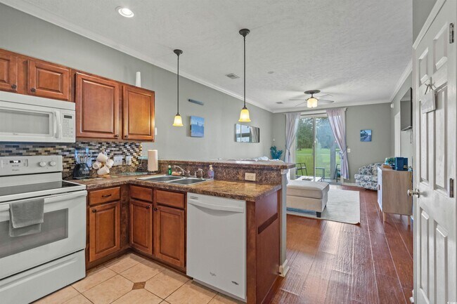 Building Photo - 480 River Oaks Dr