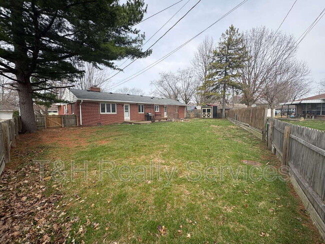 Building Photo - 509 Glendale Dr