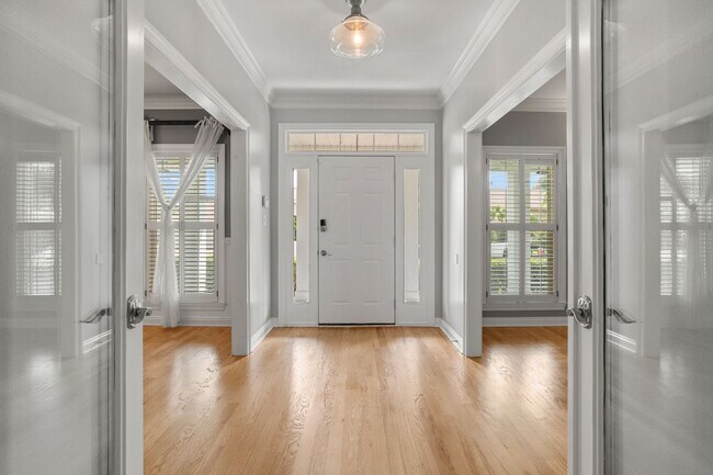 Building Photo - 3116 Brittany Pl
