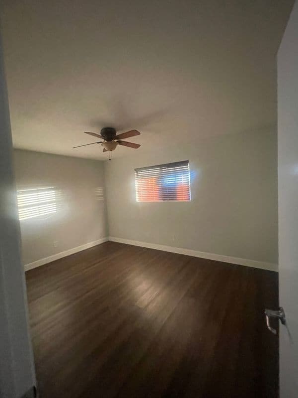 Building Photo - 1339 Monserate Ave