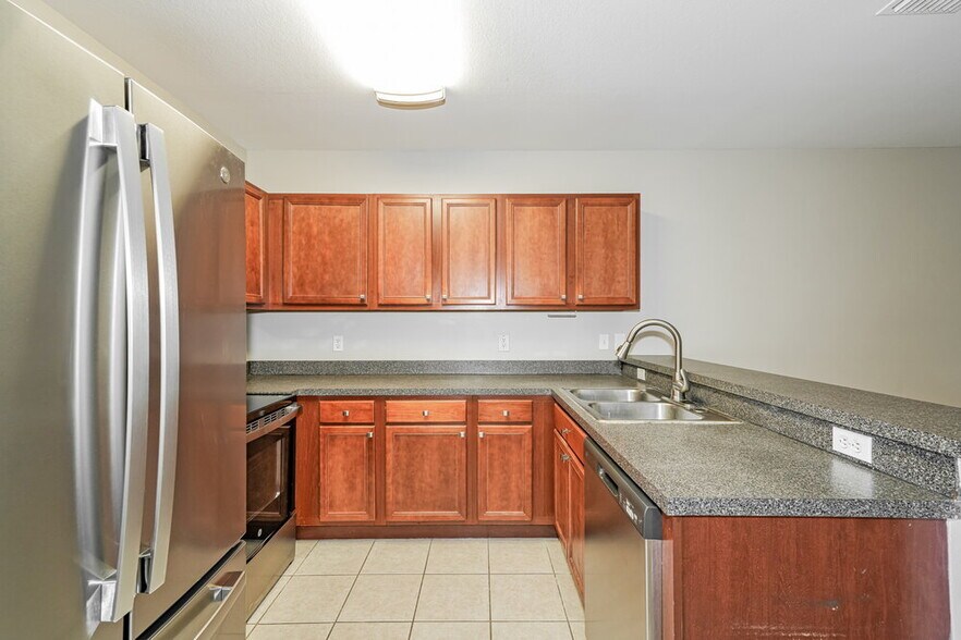 Building Photo - 5048 Cactus Needle Ln