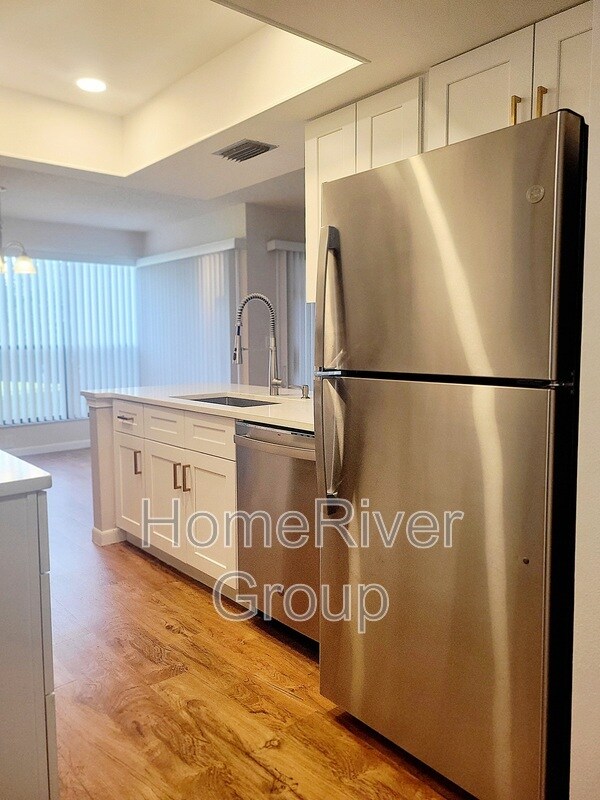 Building Photo - 1338 Stearman Ct